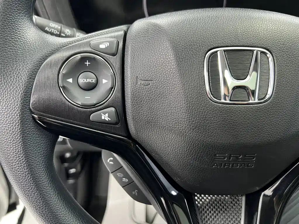 Honda Vezel 2022 — фото 12