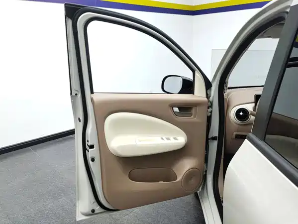 Wuling Hongguang MINIEV 2025