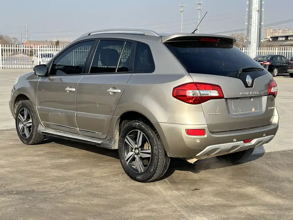 Renault Koleos 2016 — фото 24