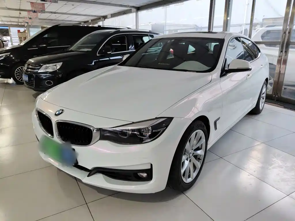 BMW 3 Series GT 2019 — фото 2