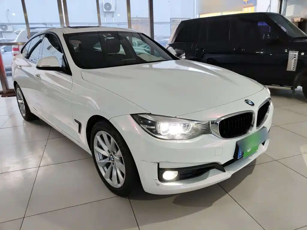 BMW 3 Series GT 2019 — фото 20