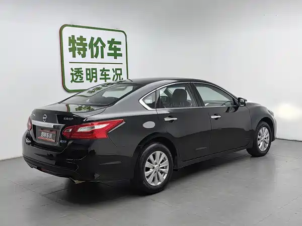 Nissan Teana 2018