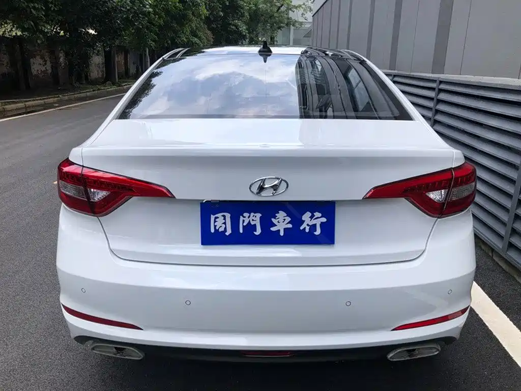 Hyundai Sonata 2015 — фото 14
