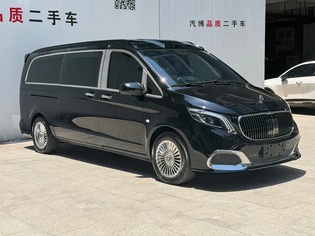 Mercedes-Benz Vito 2024 — фото 2