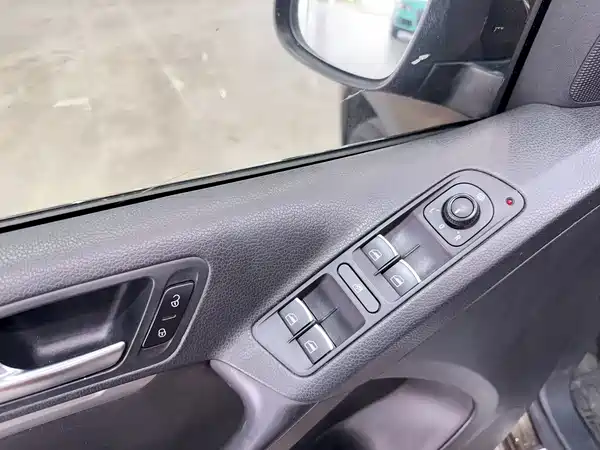 Volkswagen Tiguan 2016