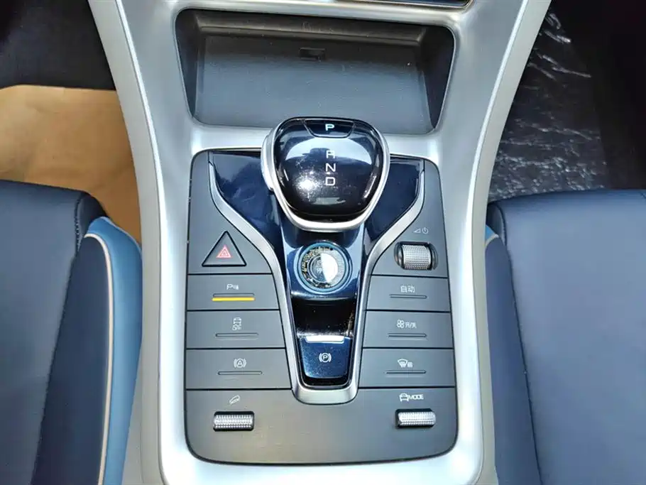 BYD Song Pro 2021 — фото 16