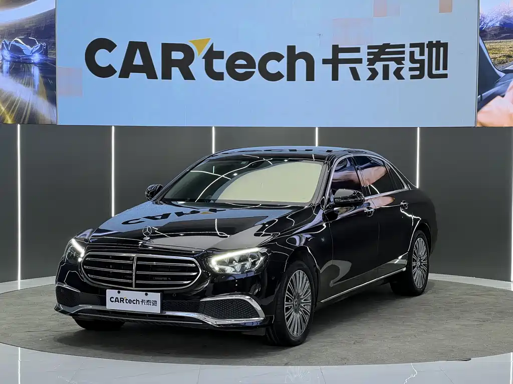 Mercedes-Benz E-Class 2023 — фото 1