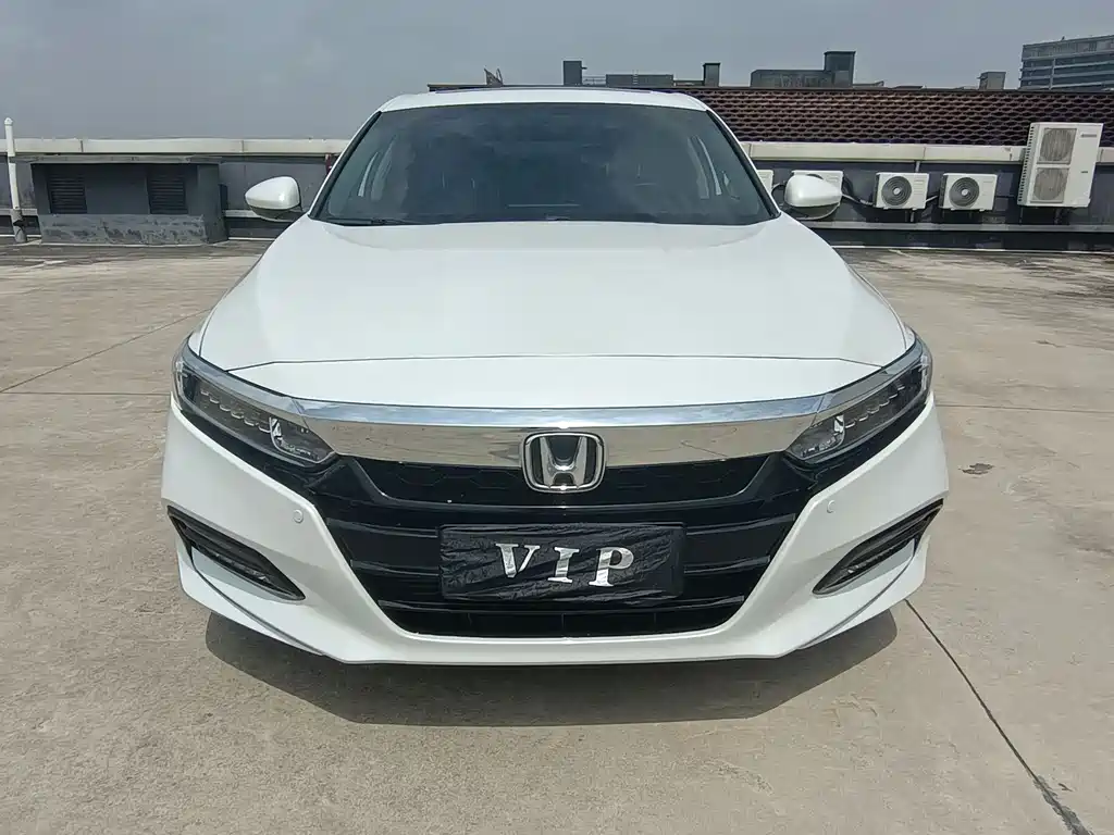 Honda Accord 2018 — фото 2