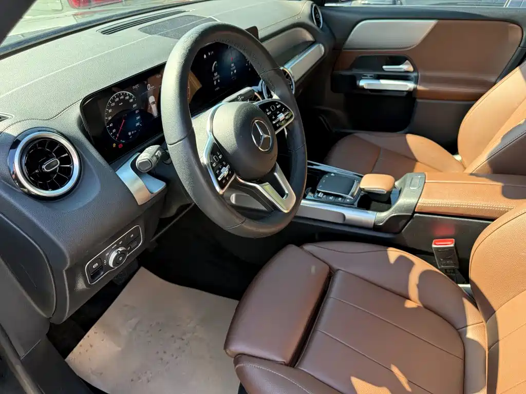 Mercedes-Benz GLB 2022