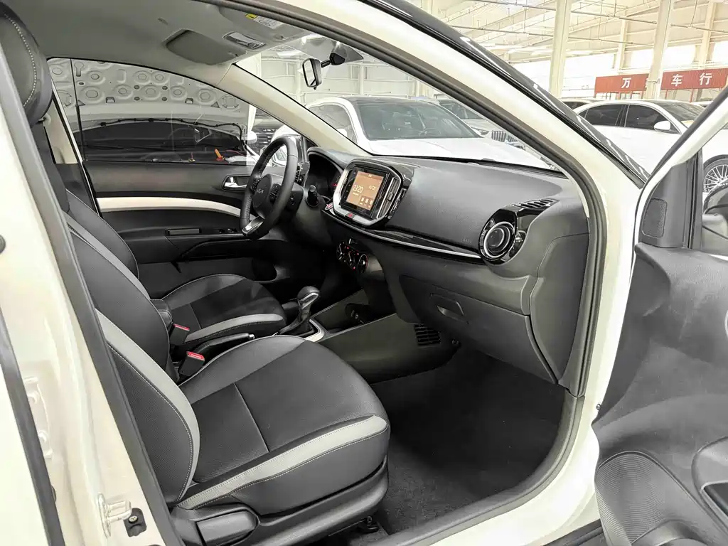 Kia KX1 2023 — фото 17