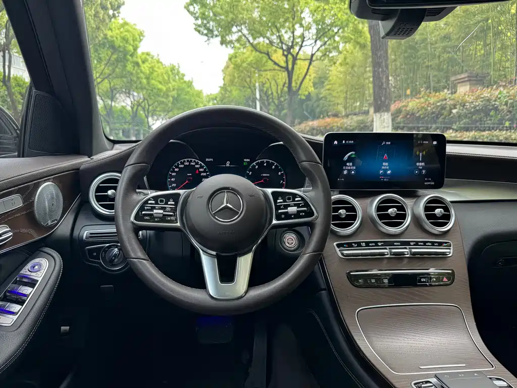 Mercedes-Benz GLC 2019 — фото 14