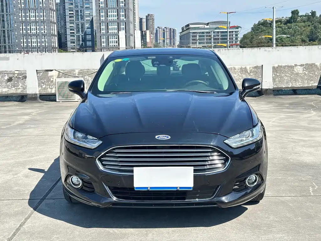 Ford Mondeo 2013 — фото 2