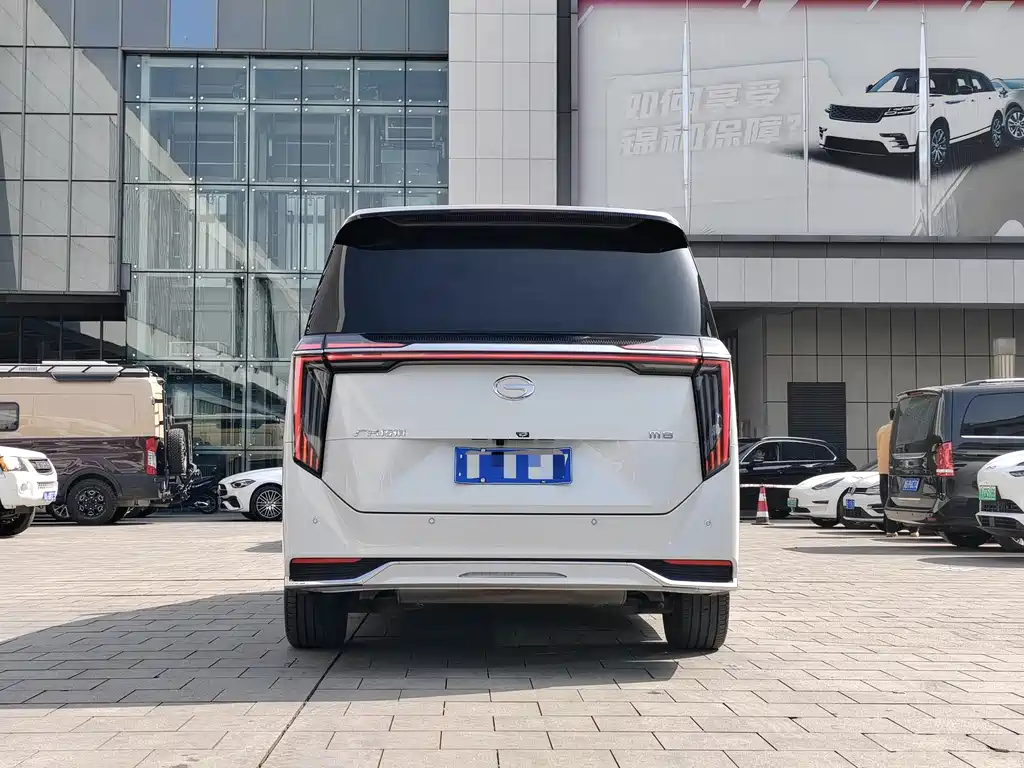 GAC Motor Trumpchi M8 2023 — фото 15