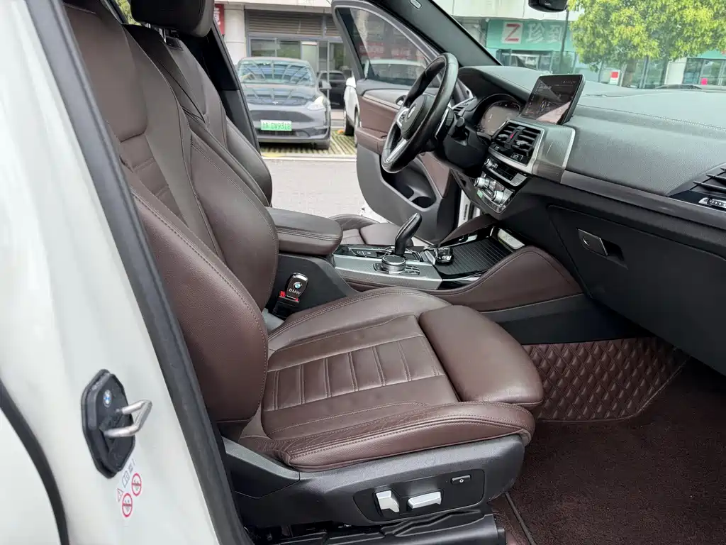 BMW X4 2020 — фото 13