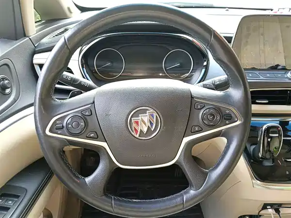 Buick GL8 2023
