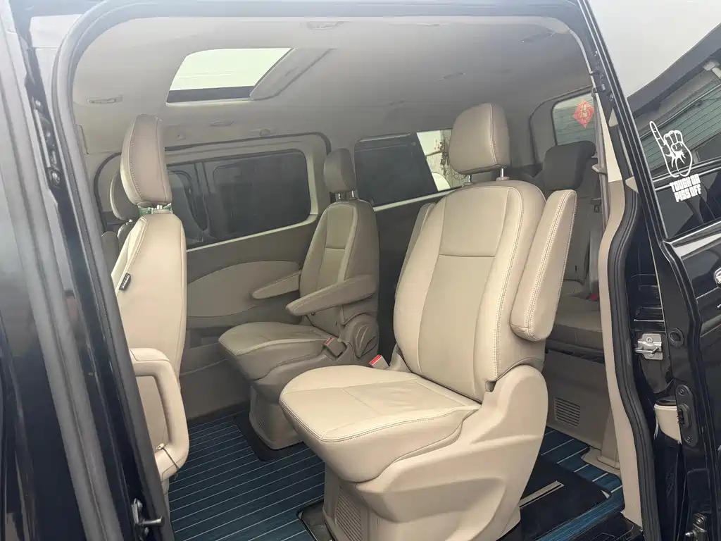 Ford Tourneo 2018 — фото 8