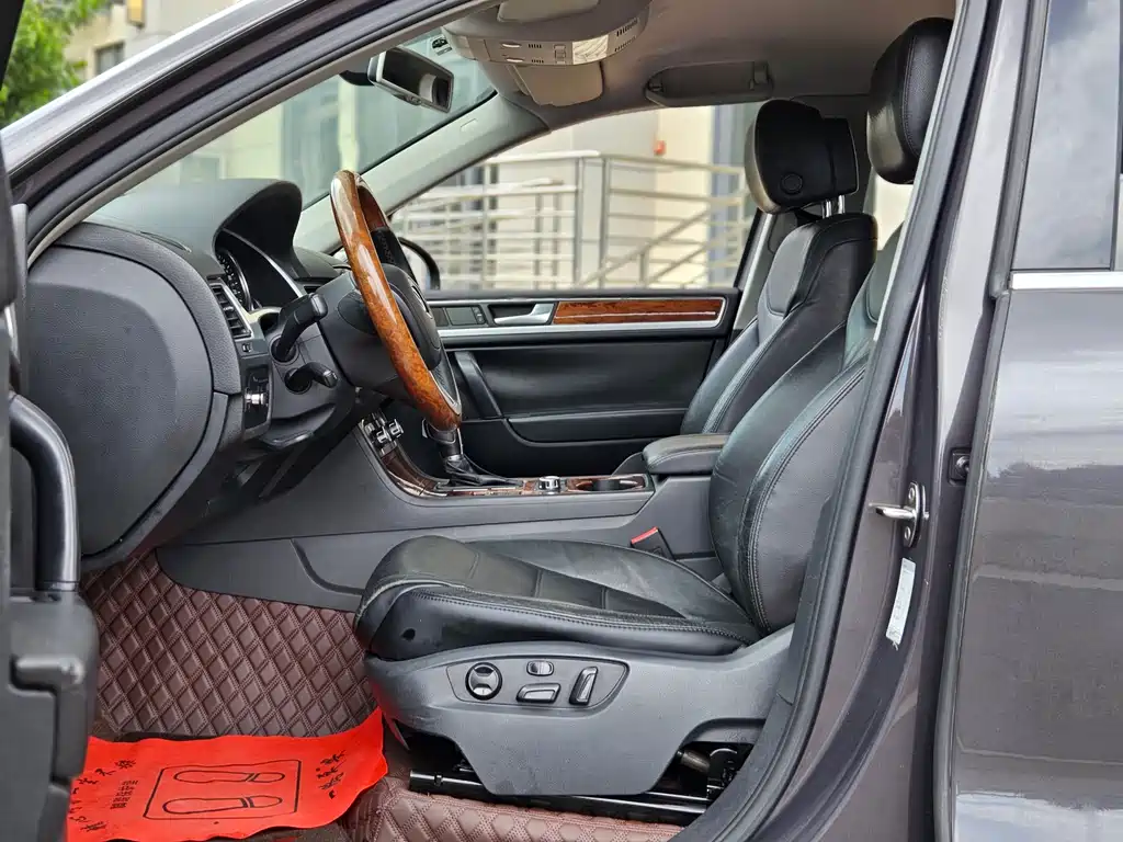 Volkswagen Touareg 2011