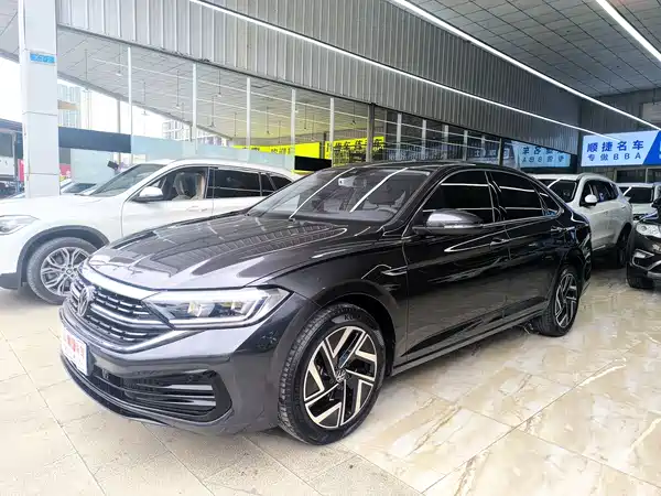 Volkswagen Sagitar 2024