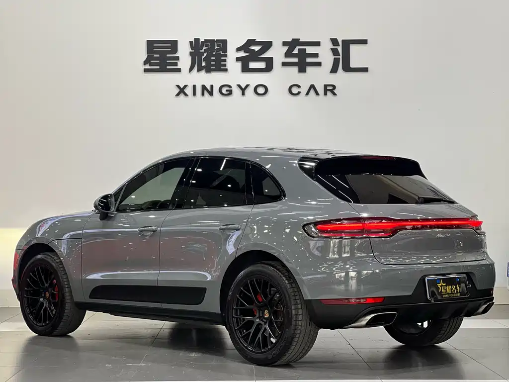 Porsche Macan 2019 — фото 24