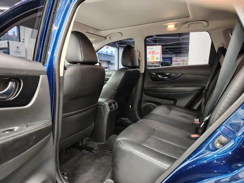 Nissan X-Trail 2019 — фото 10