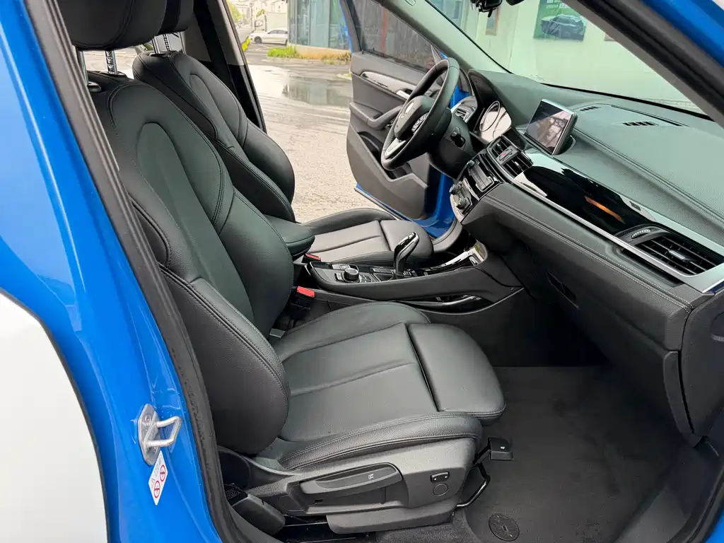 BMW X2 2019 — фото 11