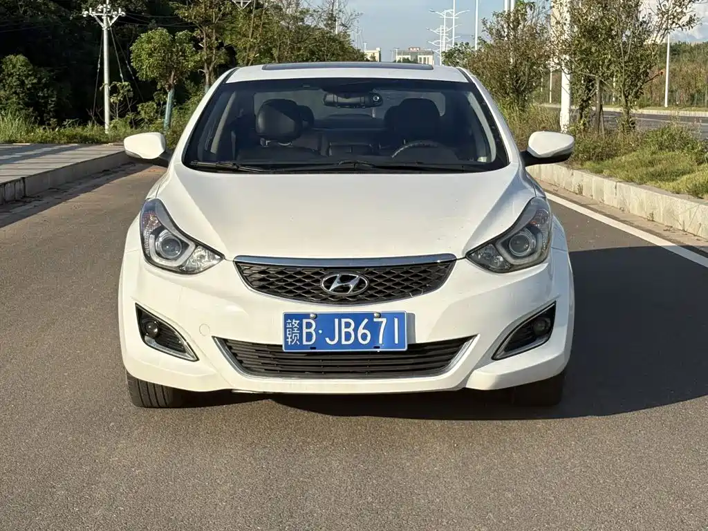 Hyundai Elantra Langdong 2017 — фото 2