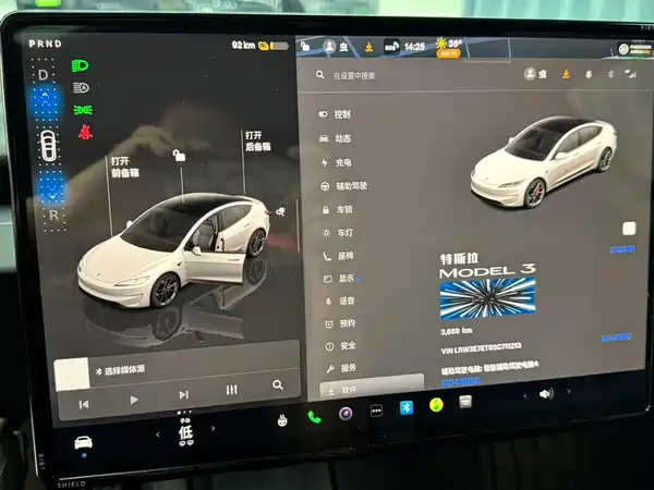Tesla Model 3 2025