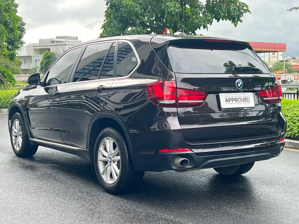 BMW X5 2019 — фото 6