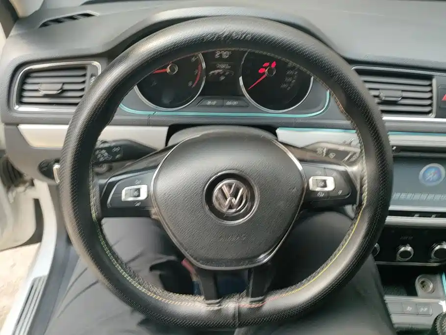 Volkswagen Gran Lavida 2017 — фото 15