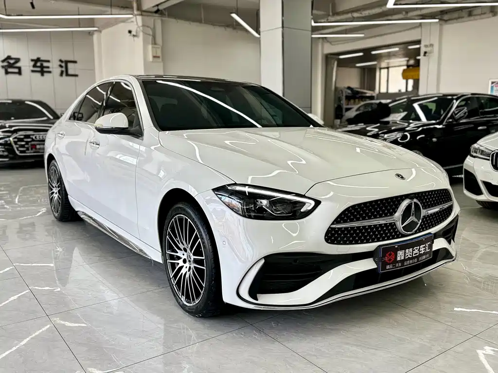 Mercedes-Benz C-Class 2023 — фото 4