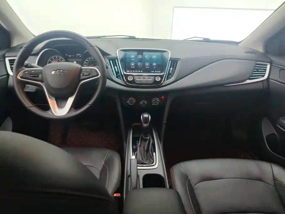 Chevrolet Cruze 2020 — фото 12