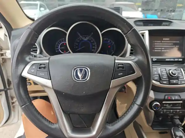 Changan Eado 2016