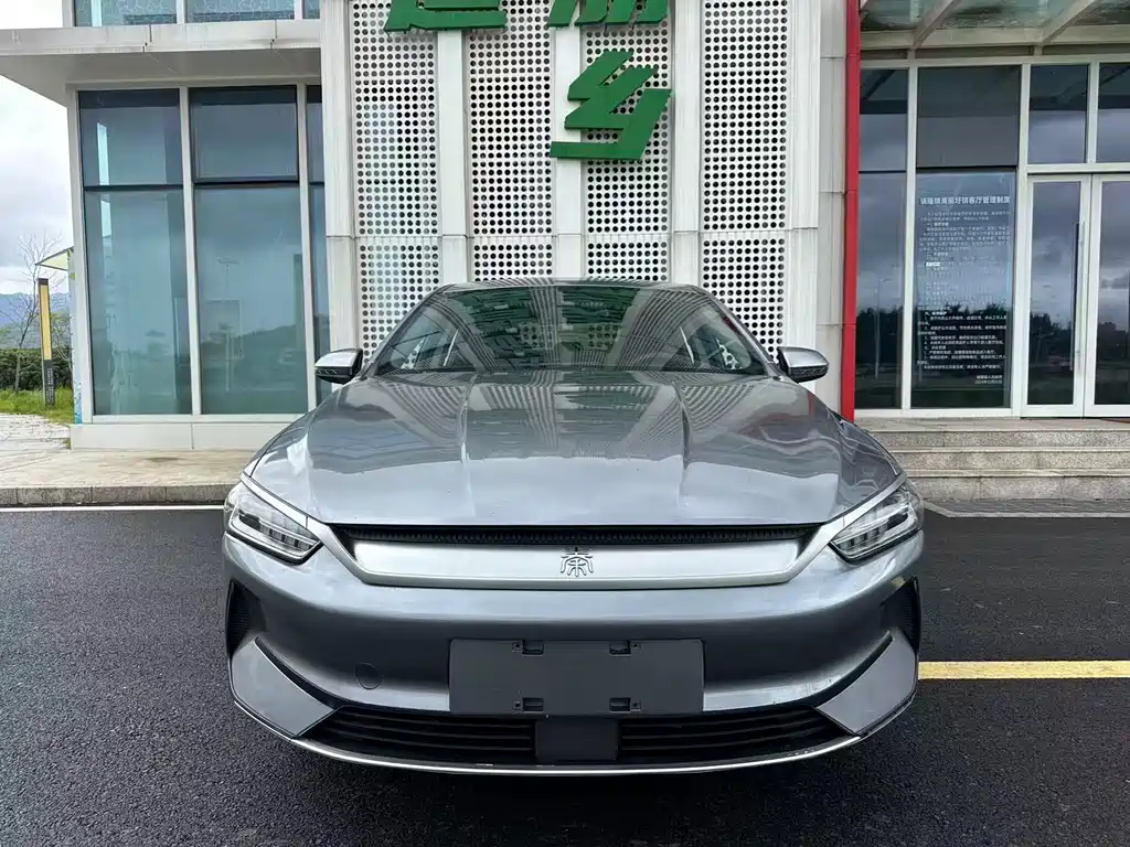 BYD Qin PLUS 2022 — фото 21