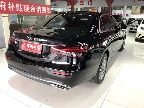 Mercedes-Benz E-Class 2021