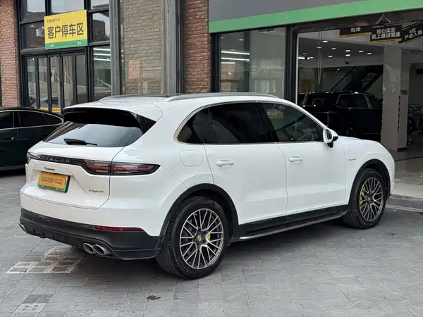 Porsche Cayenne New Energy 2019