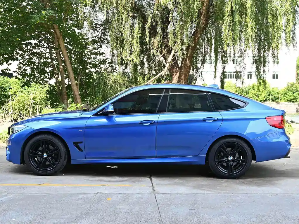 BMW 3 Series GT 2018 — фото 3