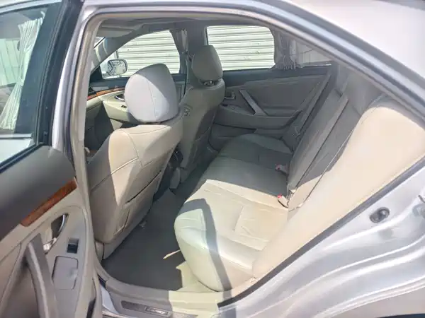 Toyota Camry 2011