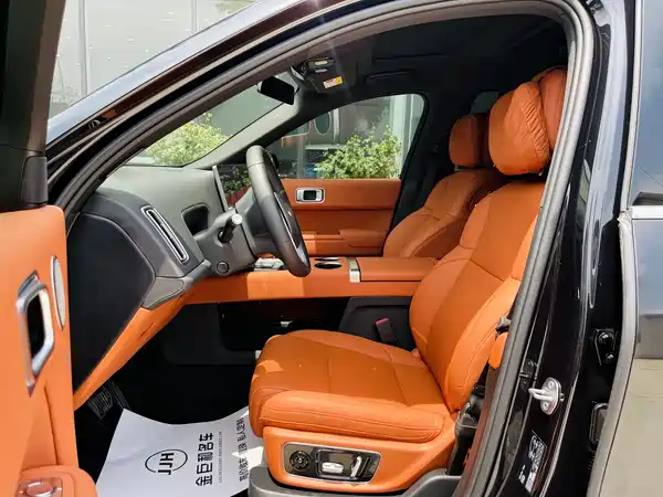 Li Auto L8 2023