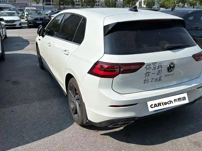 Volkswagen Golf 2022