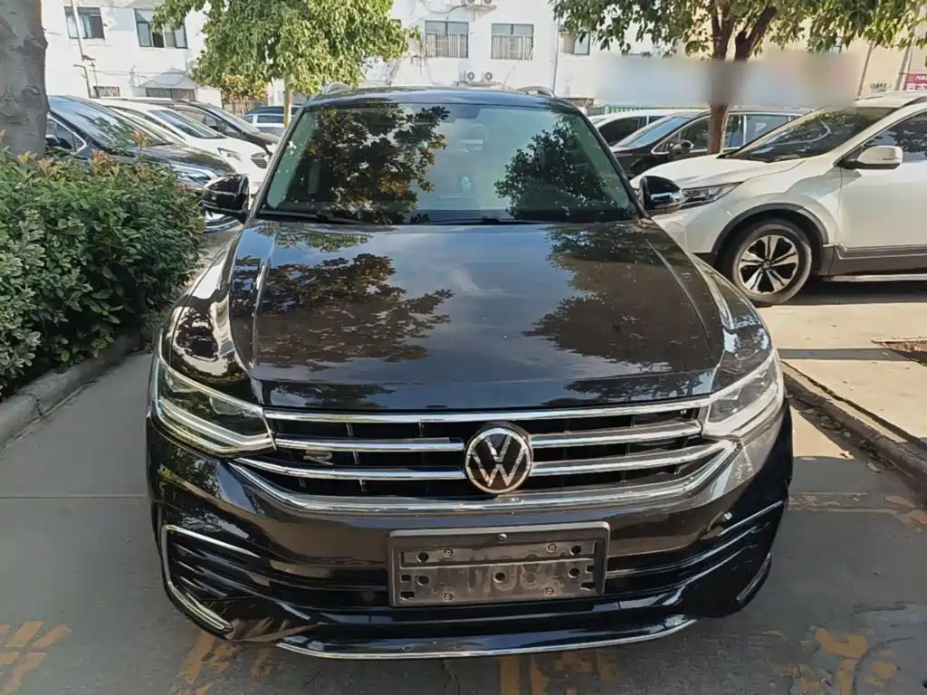 Volkswagen Tiguan L 2024