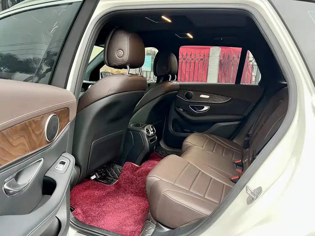 Mercedes-Benz GLC 2020