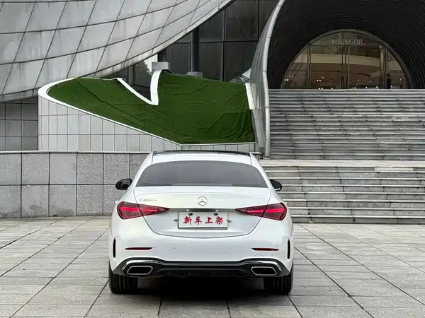 Mercedes-Benz C-Class 2022
