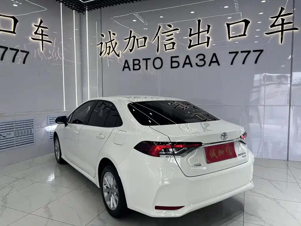 Toyota Corolla 2022 — фото 6