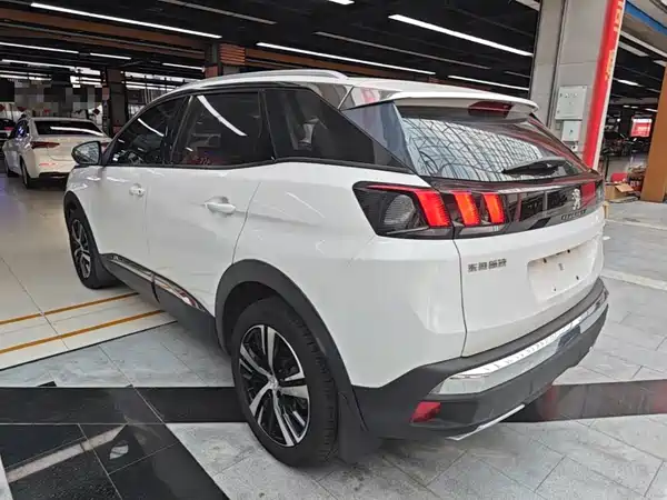 Peugeot 4008 2022