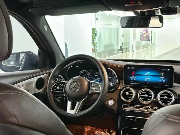 Mercedes-Benz GLC 2022
