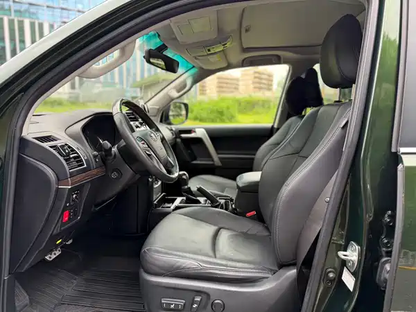 Toyota Prado 2019