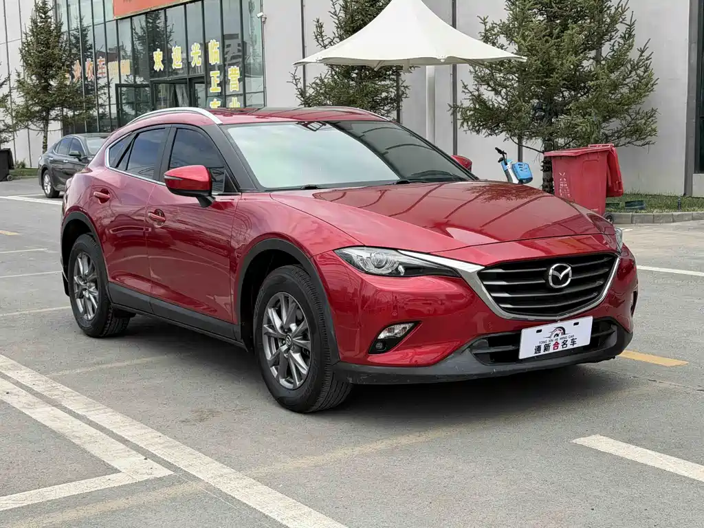Mazda CX-4 2022
