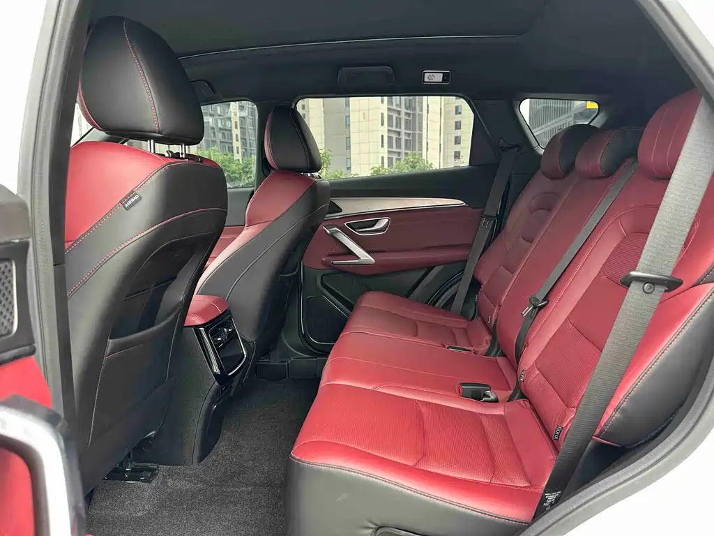Jetour X70 PLUS 2022 — фото 10
