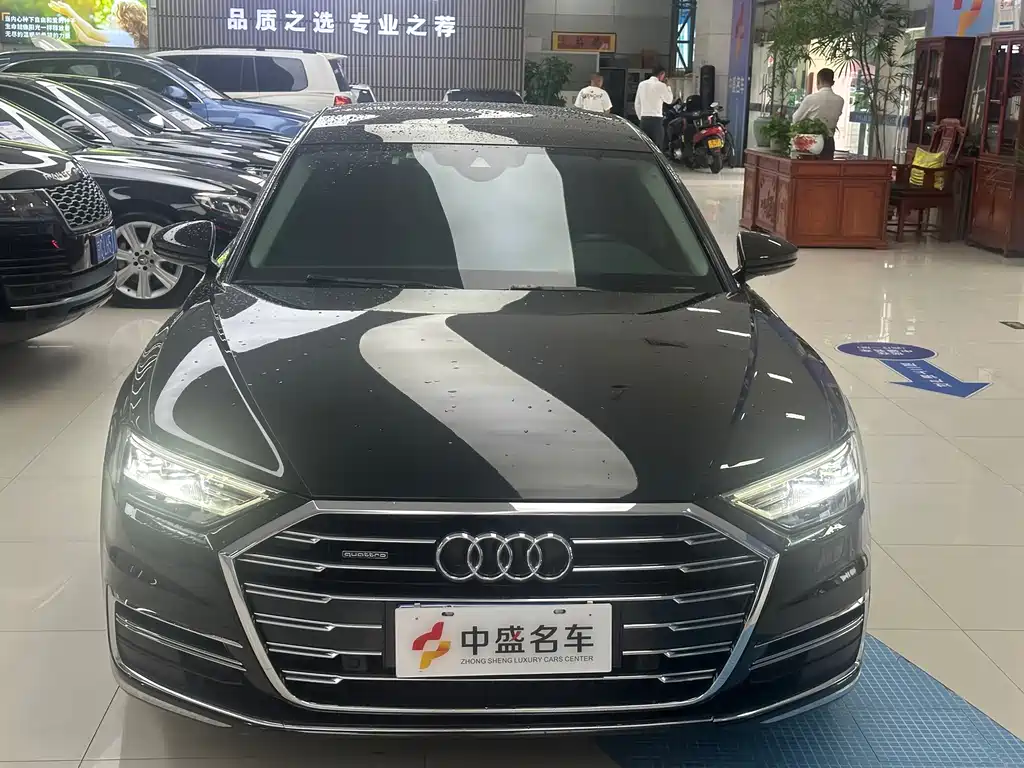 Audi A8 2021