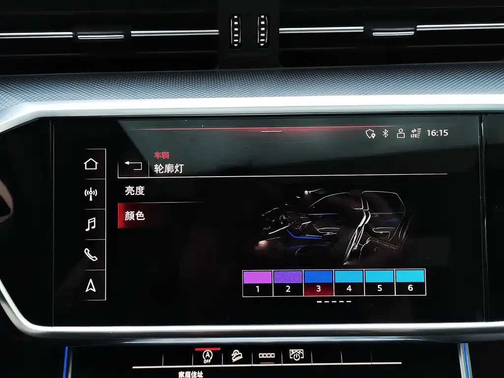 Audi A6L 2023 — фото 14